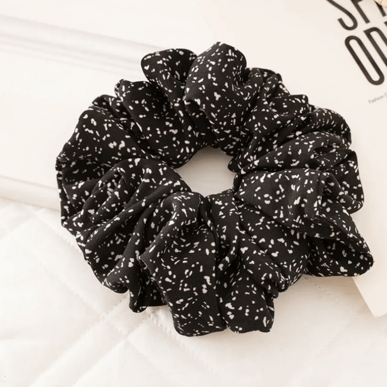 SUGAR SUGAR®, Autumn Mornings Scrunchie - black hair donut