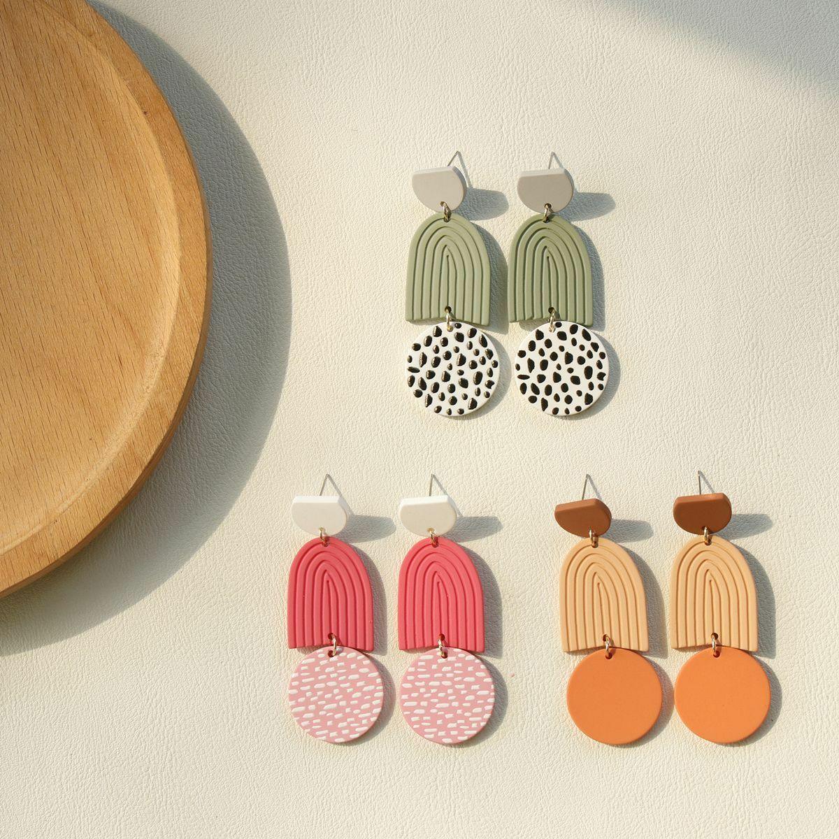 FRENCH RIVIERA|Lilly pink graphic earrings