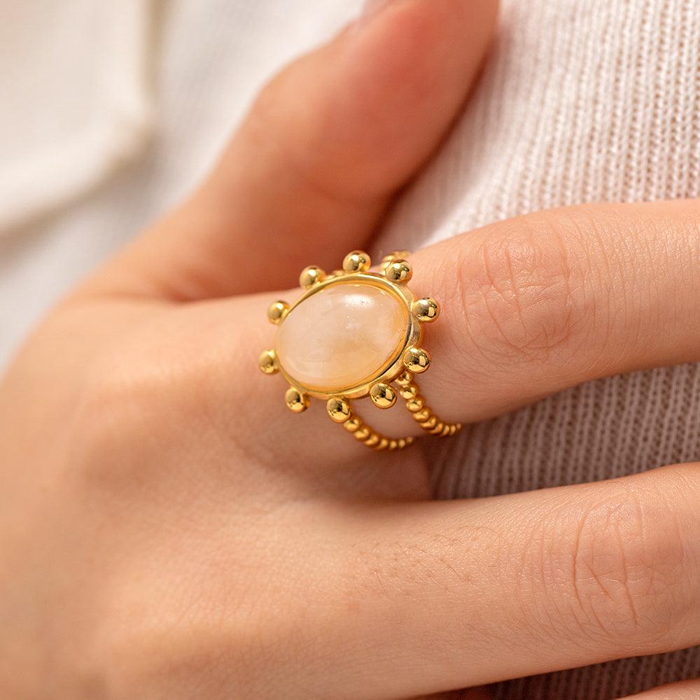 FRENCH RIVIERA|Eloise rose quartz surgical steel ring