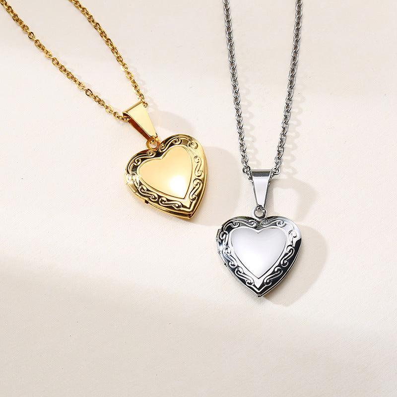 FRENCH RIVIERA|Bella surgical steel heart locket