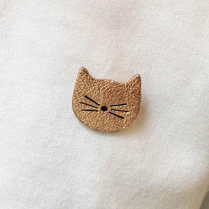 FRENCH RIVIERA|Cat -recycled leather cat brooch (gold)