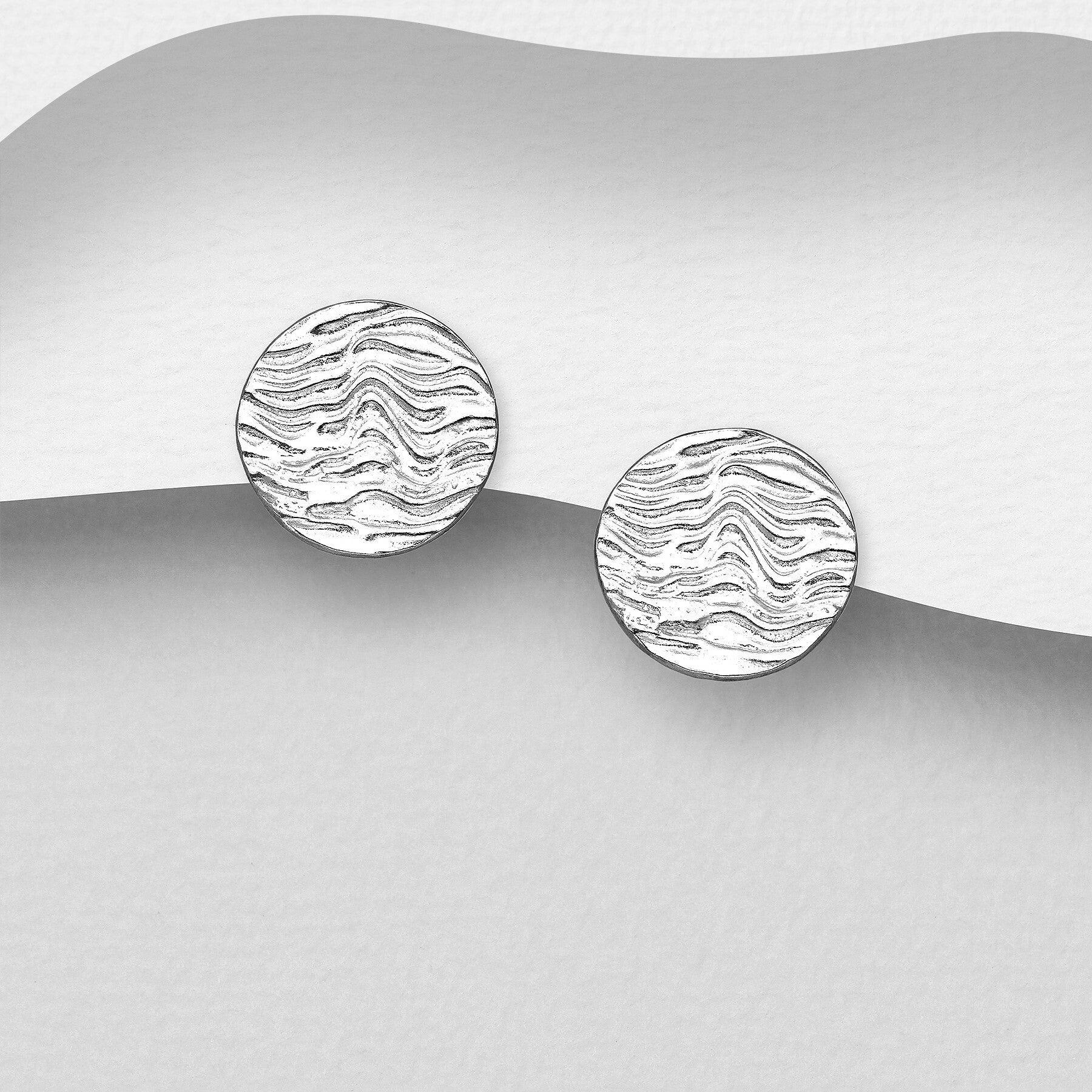 PREMIUM COLLECTION|Ina - minimalist silver buttons with a textured surface