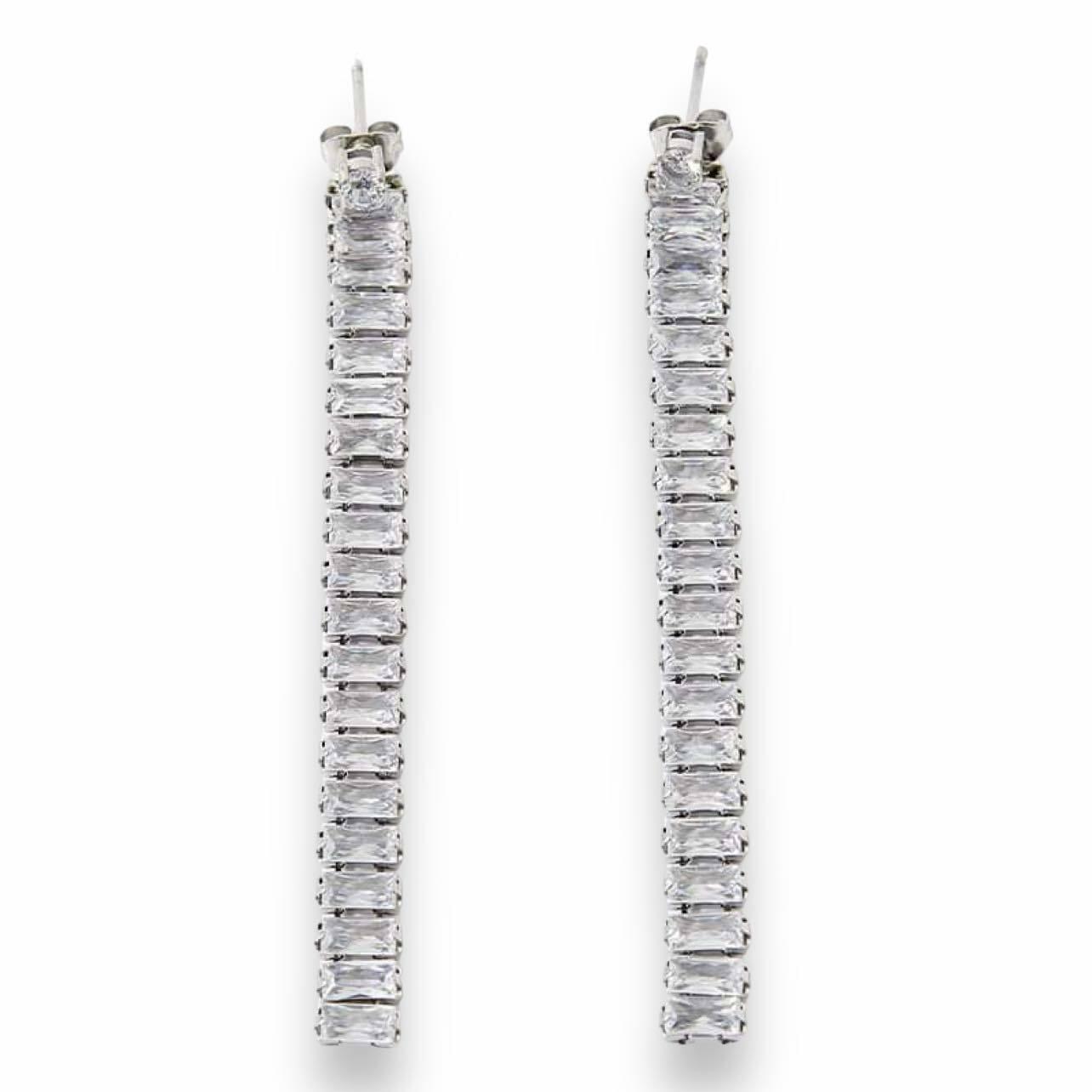 FRENCH RIVIERA|Carly Earrings - clear surgical steel earrings