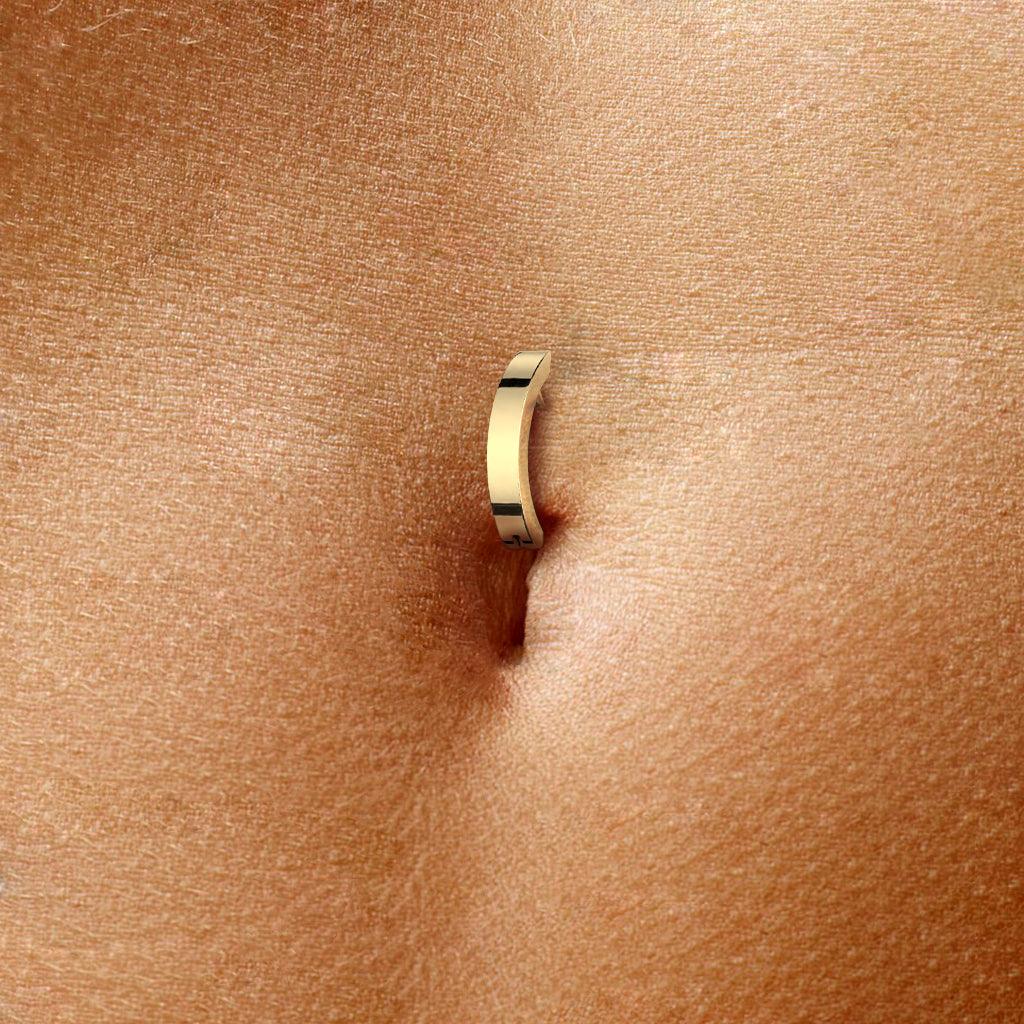 Napakoru, Hinged Belly Button Hoop in Gold -titaaninen naparengas