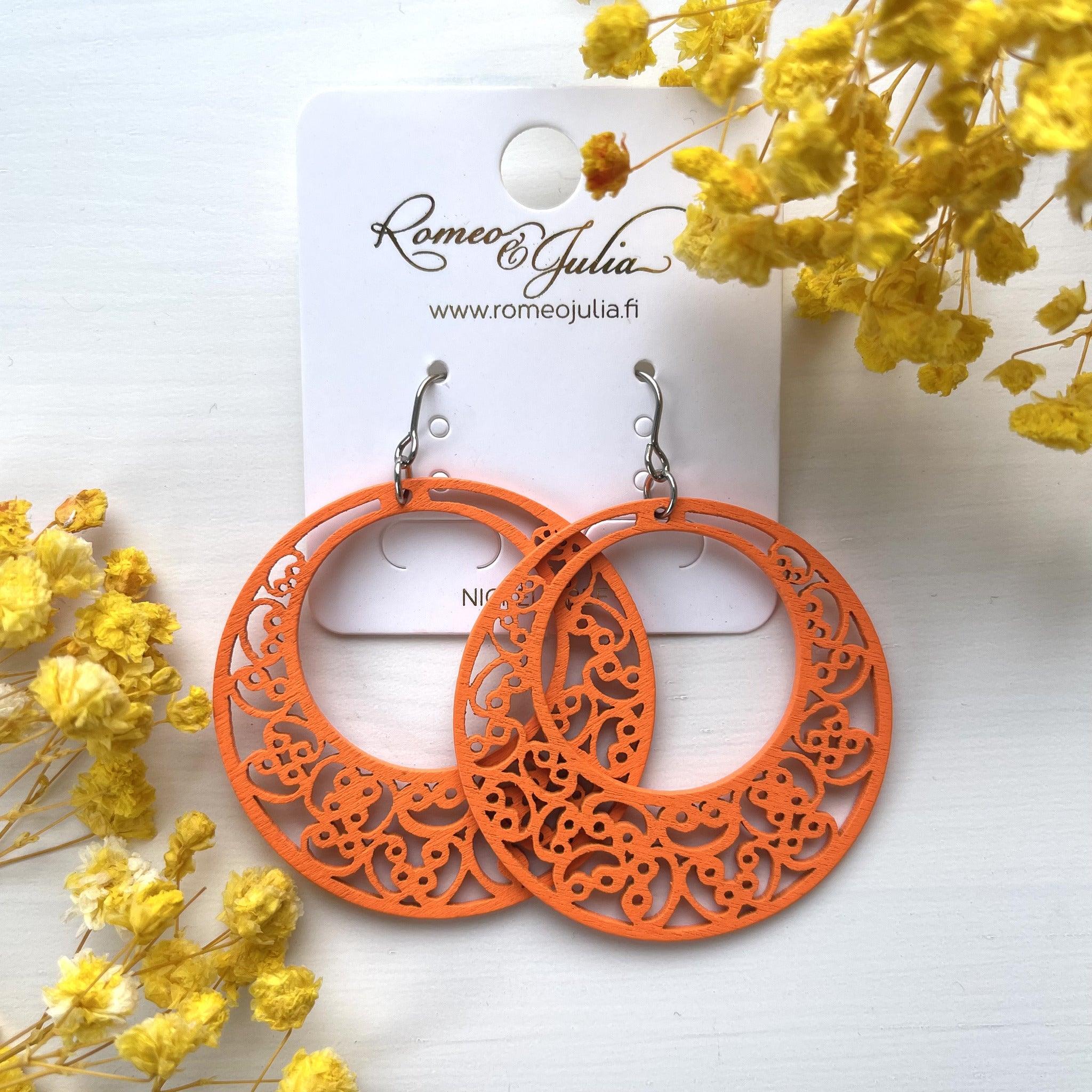 Wooden earrings, Lace ring (orange)