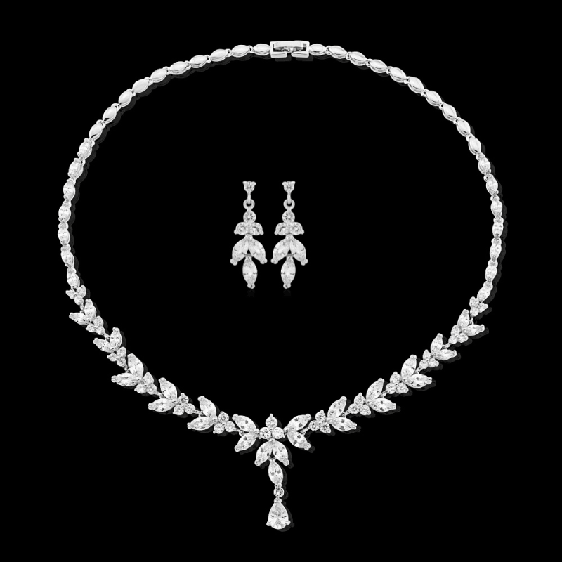 ATHENA BRIDAL | Classic Necklace Set