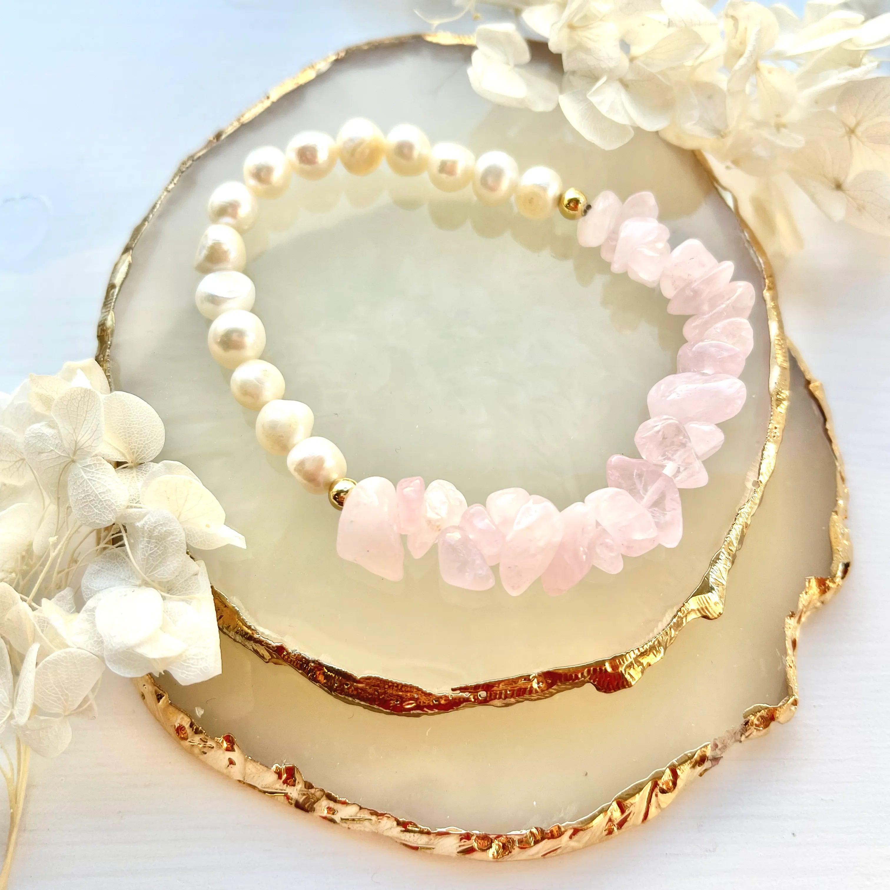 FRENCH RIVIERA | Madeline pearl bracelet with rose quartz