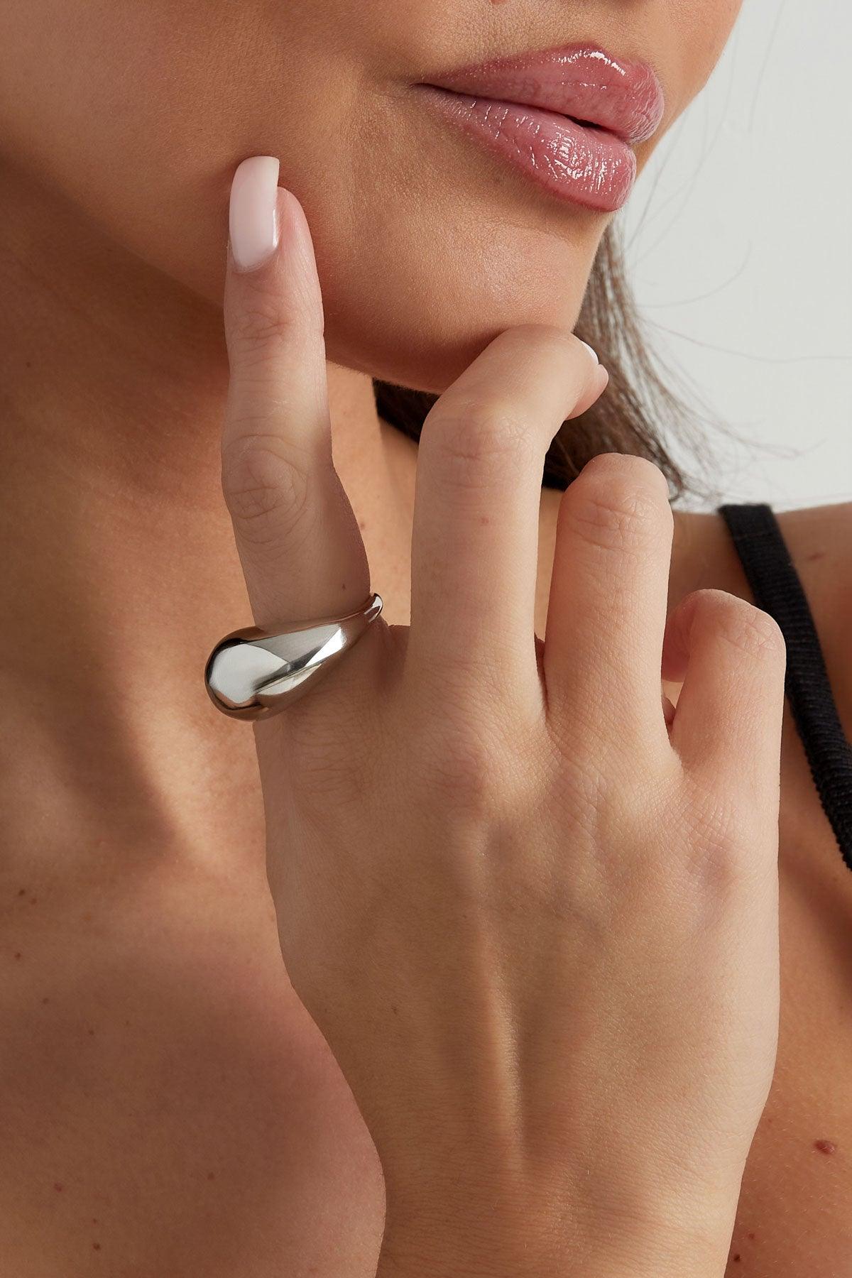 FRENCH RIVIERA | Teardrop Ring - surgical steel ring (silver)