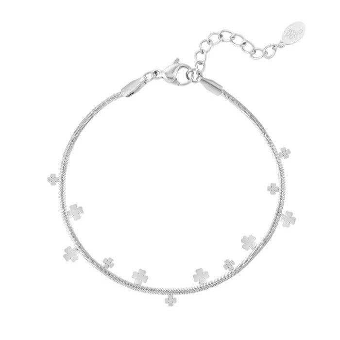 FRENCH RIVIERA | Mini Clover Charm Surgical Steel Bracelet (Silver)