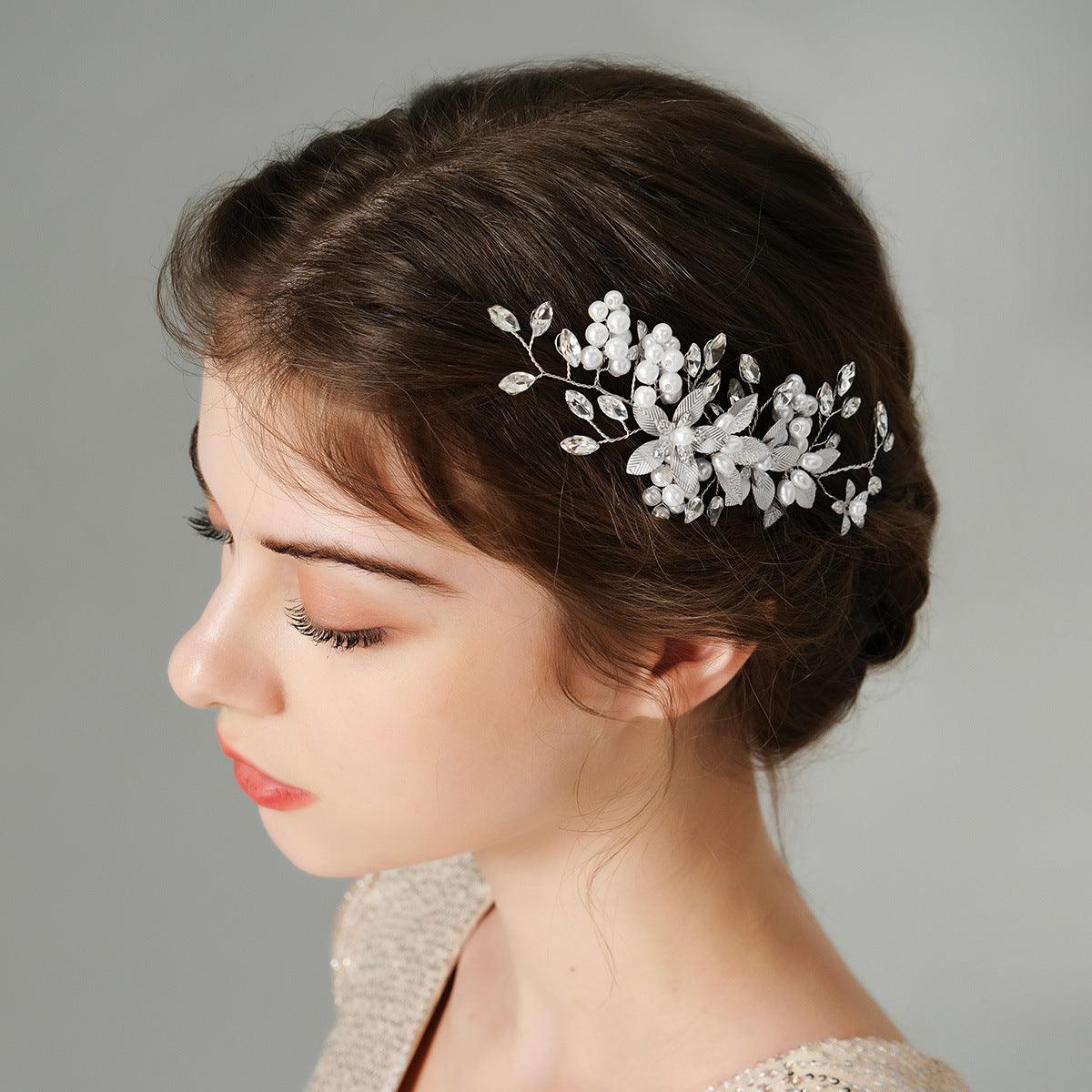 ROMANCE | Ruth silver-tone floral hair accessory