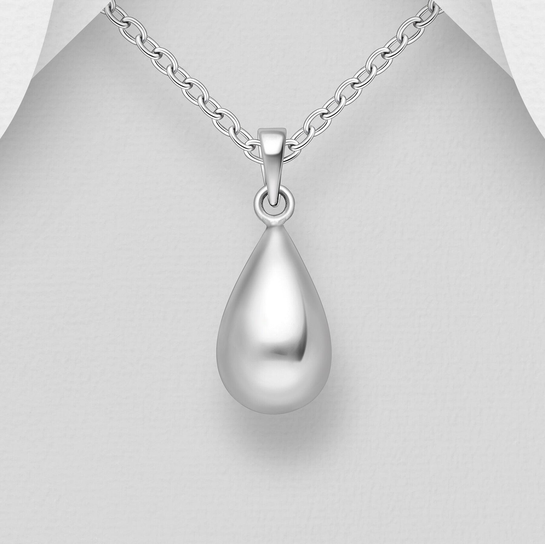 PREMIUM COLLECTION | Eliana drop-shaped silver pendant