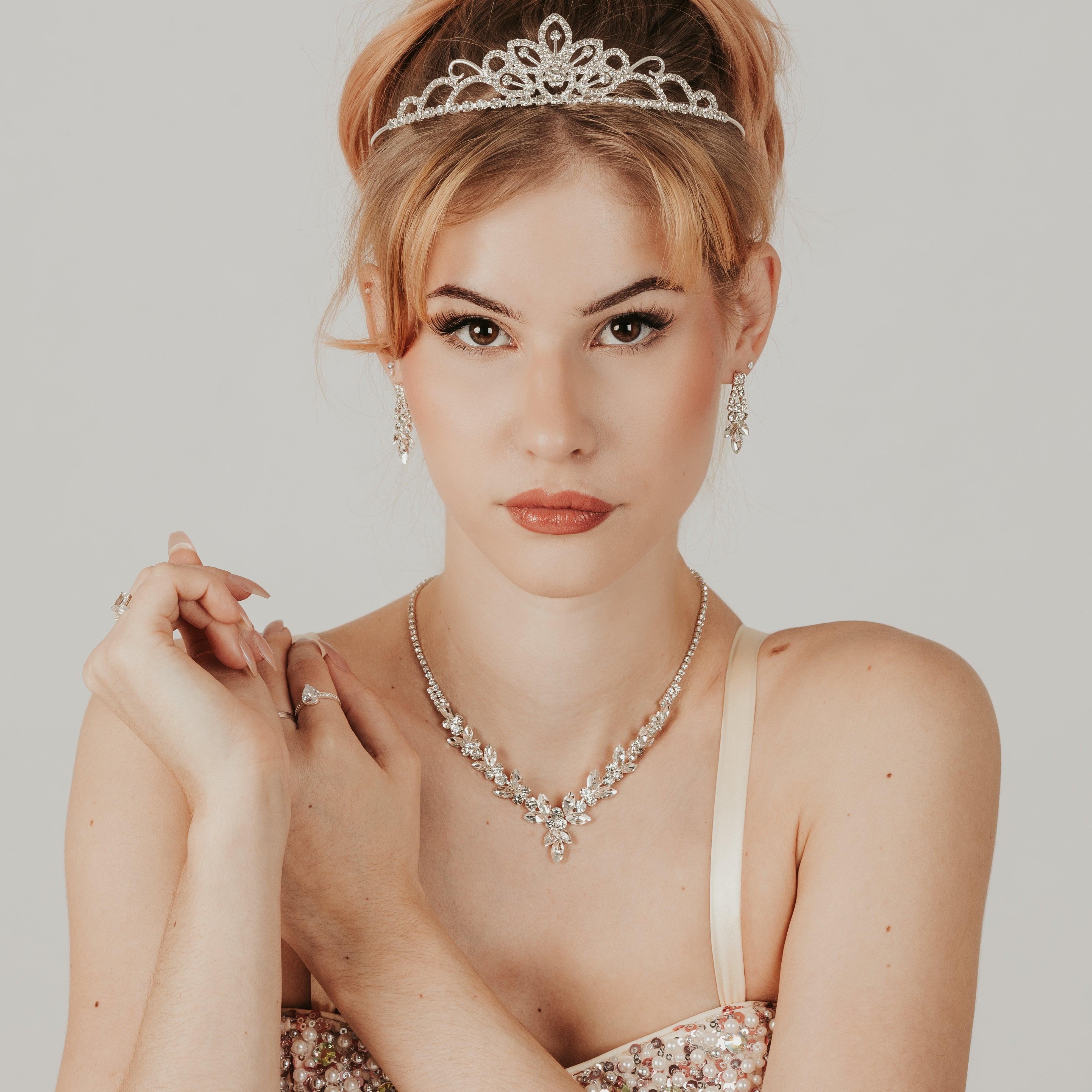 ROMANCE, Kiia silver-colored tiara with bright stones