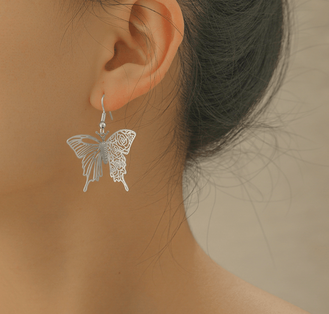 FRENCH RIVIERA | Marissa lace butterfly earrings (silver)