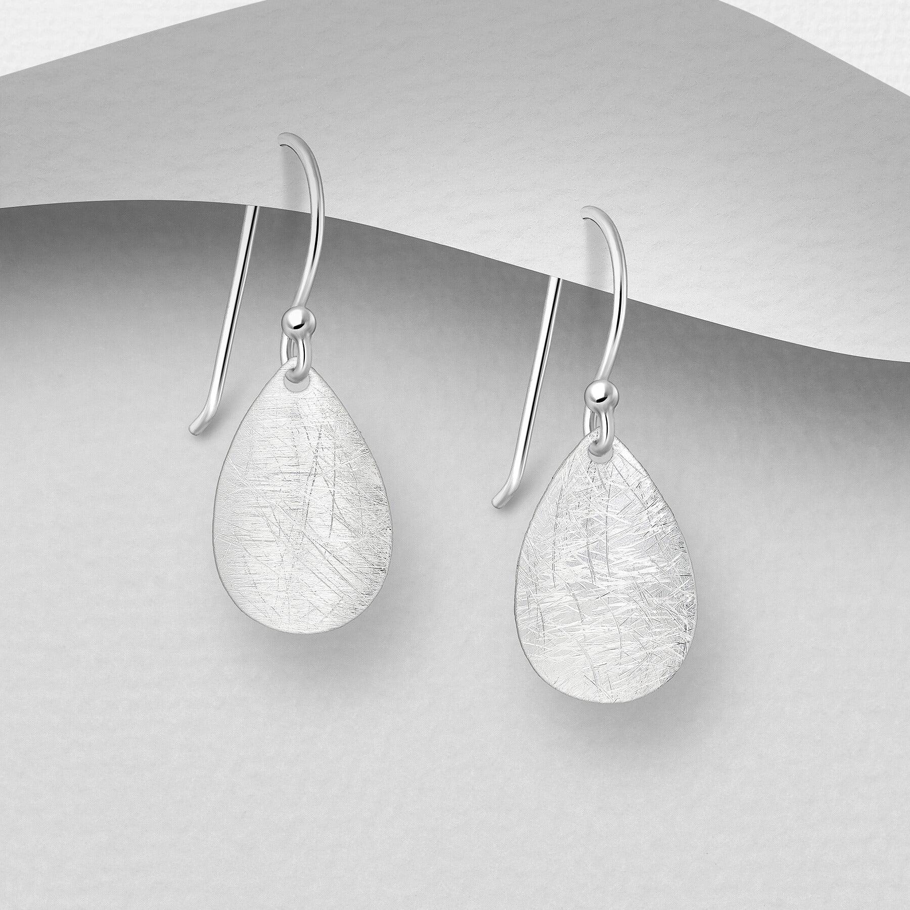 PREMIUM COLLECTION | Sonja graceful stoneless silver earrings 