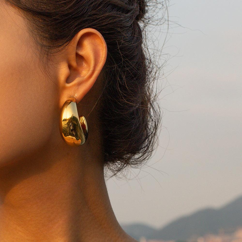 FRENCH RIVIERA | Kyla-looking gold-colored surgical steel rings