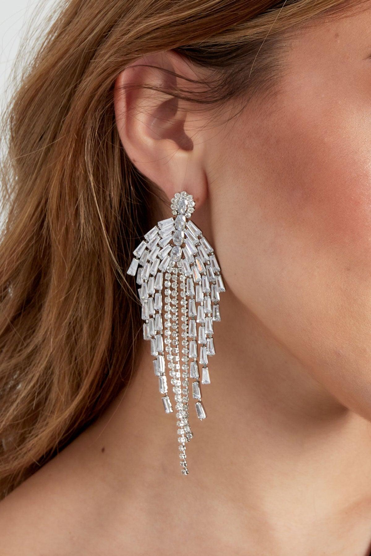 FRENCH RIVIERA | Mackenzie -bright silver rhinestone earrings