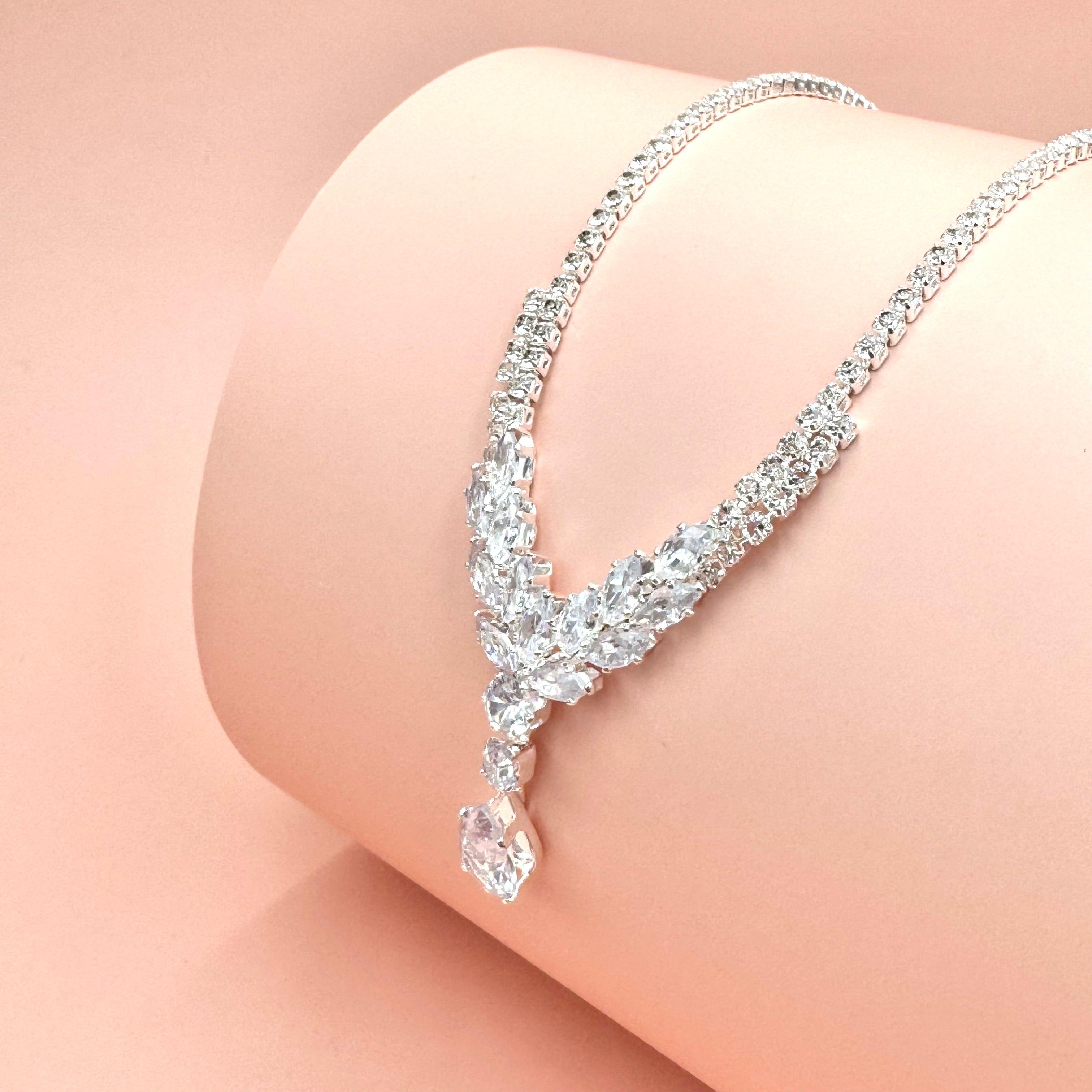 ROMANCE | Gabrielle silver-colored rhinestone necklace cubic zirconion