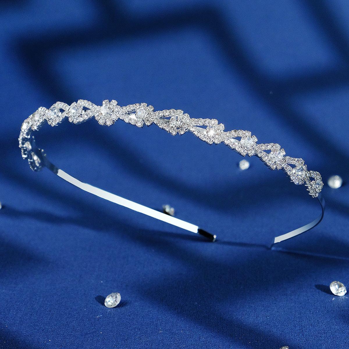 ROMANCE, Cecilia -silver-colored party headband with bright rhinestones