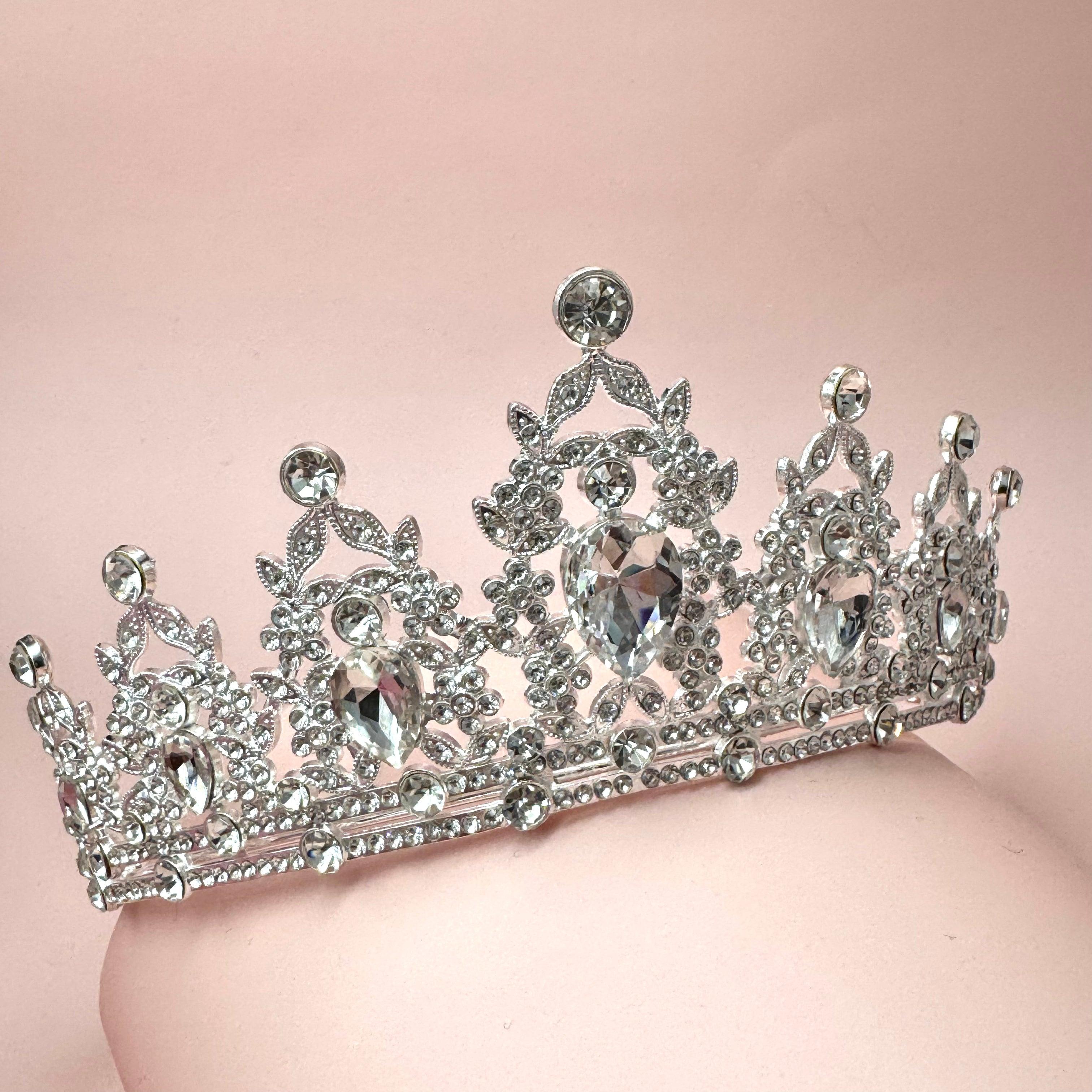 ROMANCE, Gloria -silver-colored high tiara with bright stones