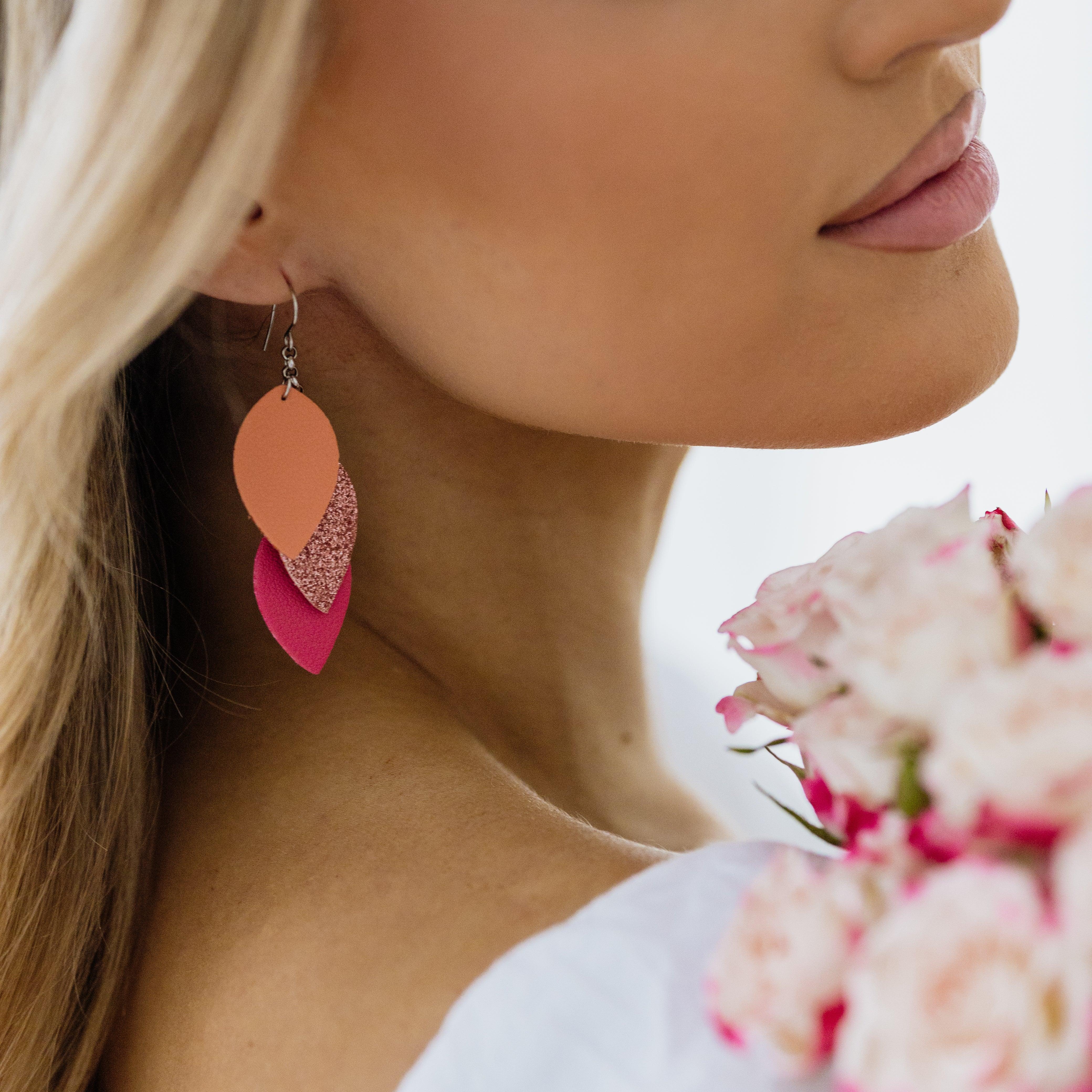 LEMPI® earrings, Little Grain (peach-pink)