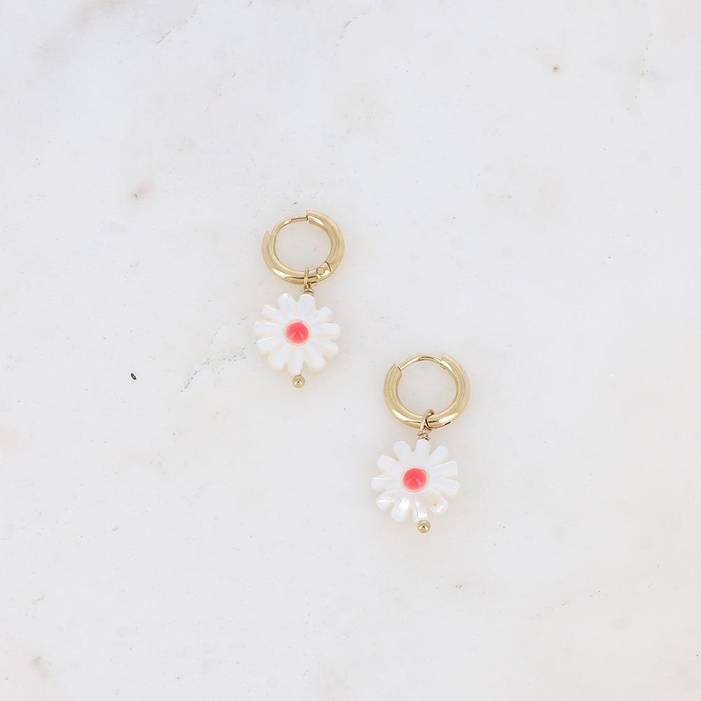 BOHM PARIS | Creoles Marjolaine -white flower hoop earrings (red)