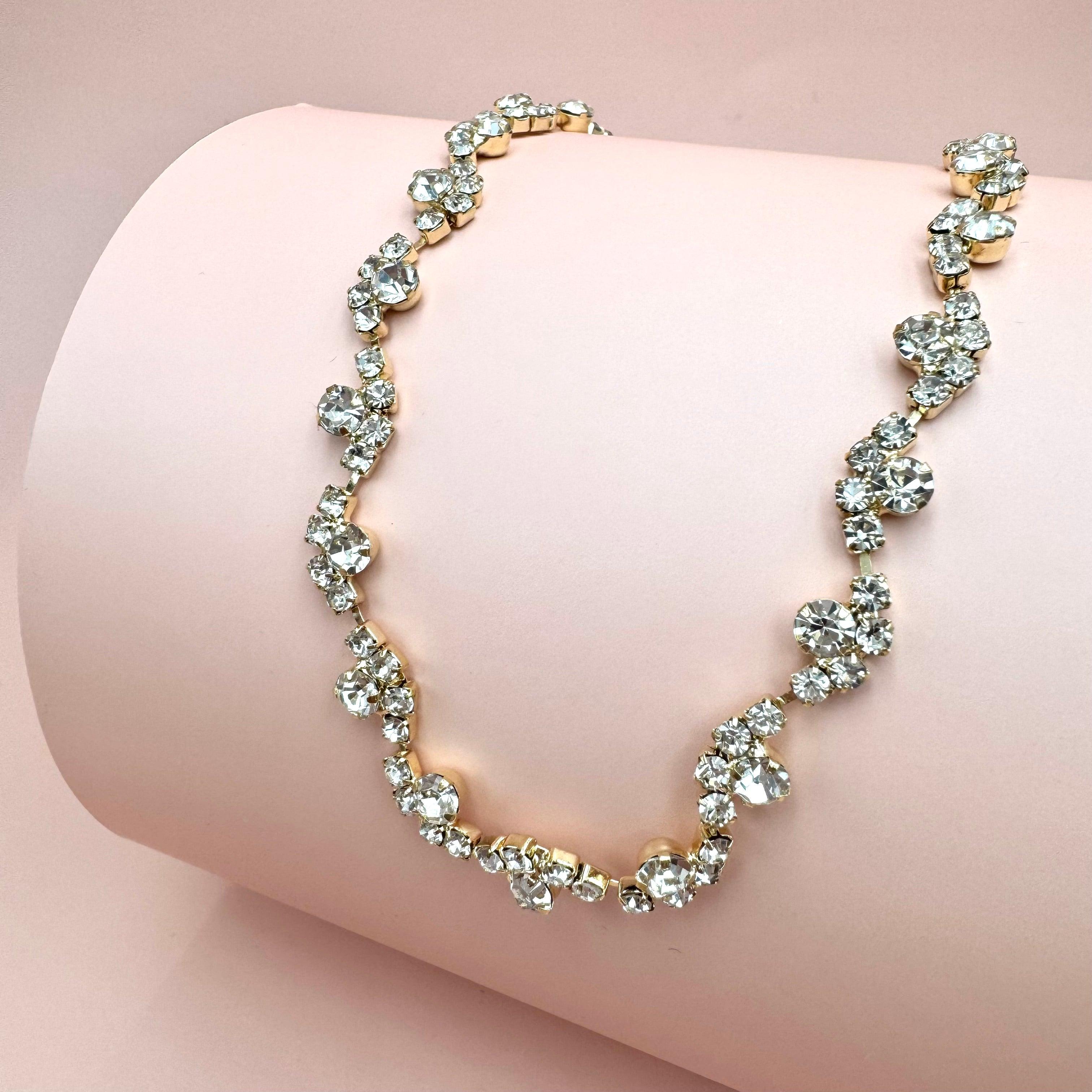 ROMANCE | Anastassia gold-colored rhinestone necklace