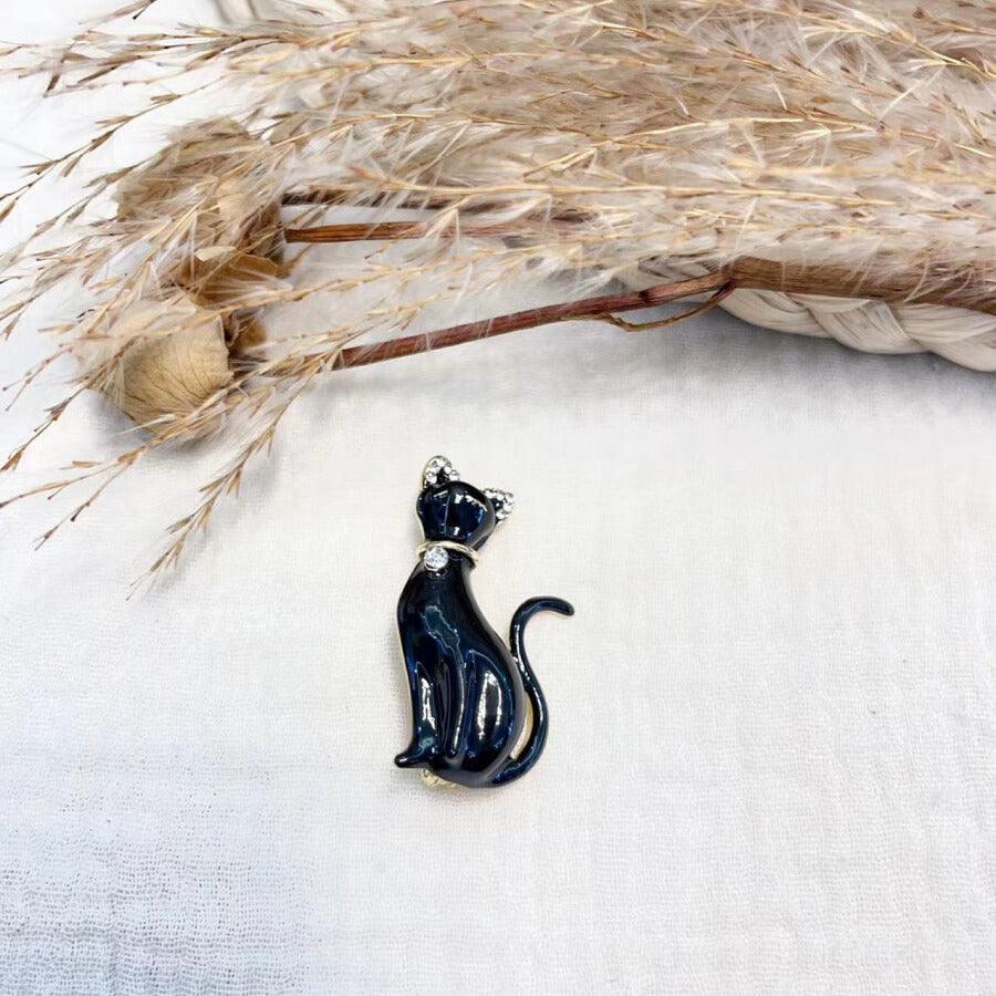 Mila and Stories | Black Cat brooch