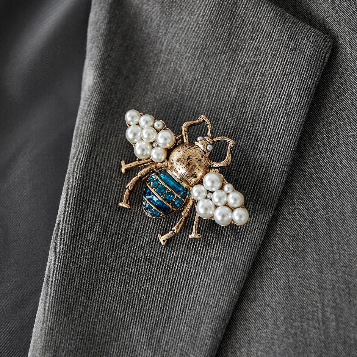 FRENCH RIVIERA | Queen bee pearl brooch